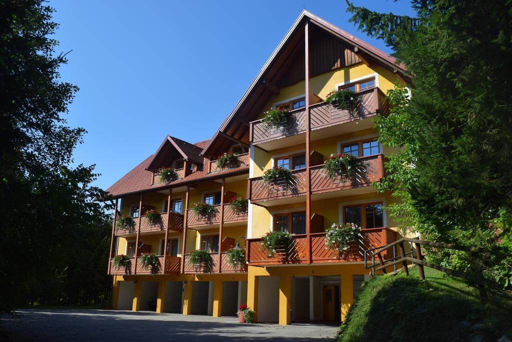 Gasthof Hotel Schmied Arnfels Ngoại thất bức ảnh